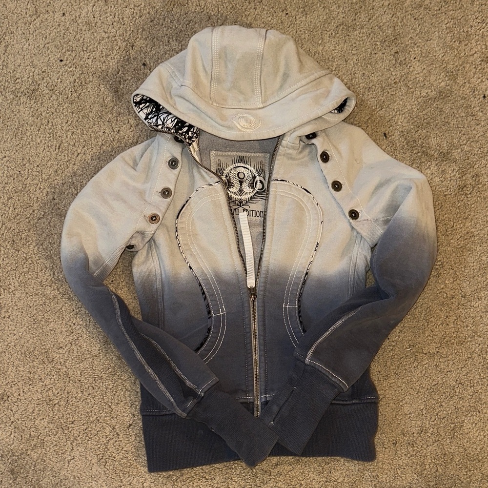 Lululemon Women's Gray Ombre Hoodie Jacket scuba vest 2